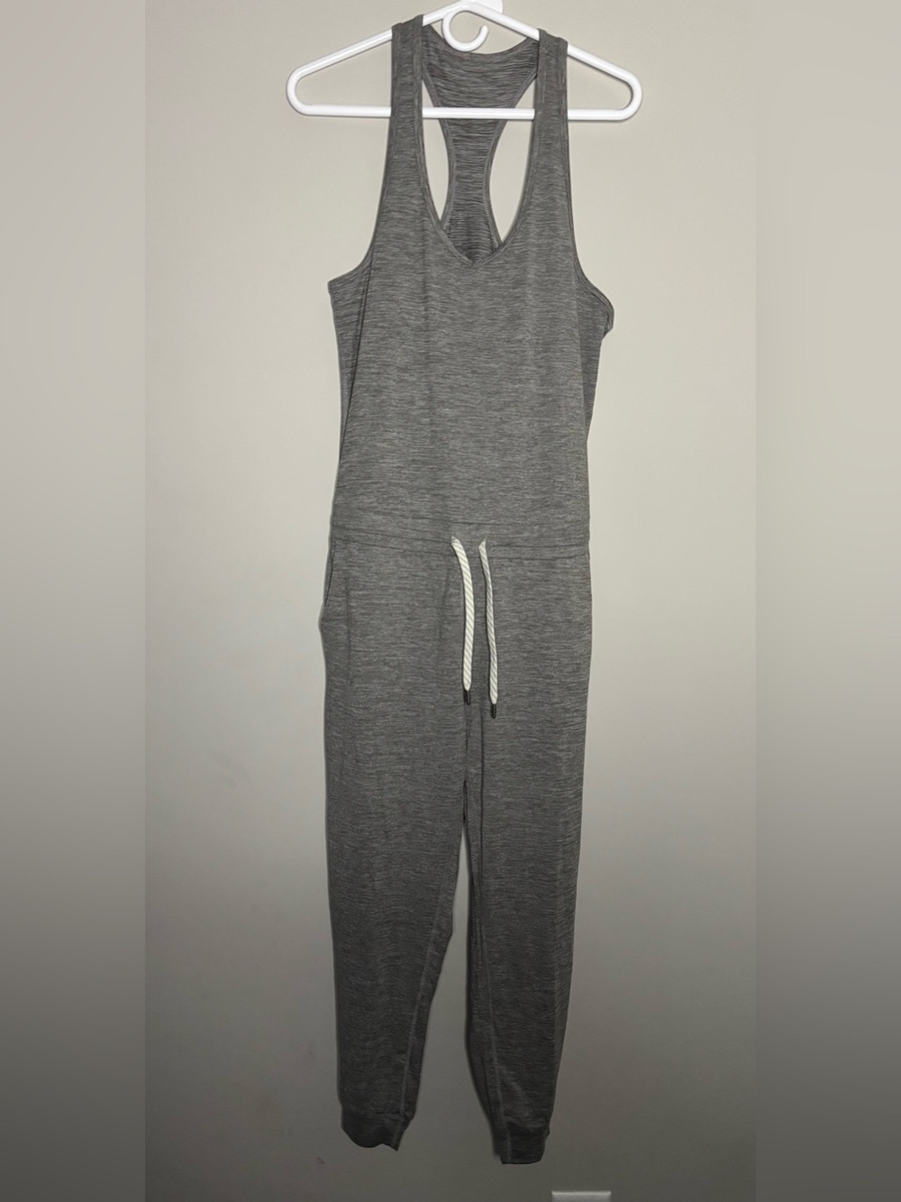 EUC - Vuori Lux Harem Jumpsuit in Heather Gray -  Size: Small - Picture 2 of 5